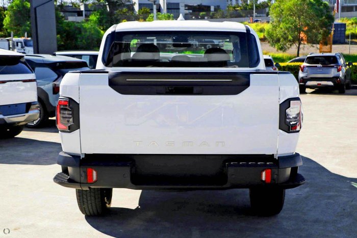 2025 Kia Tasman S