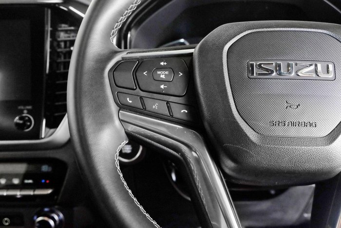 2025 Isuzu D-MAX LS-U