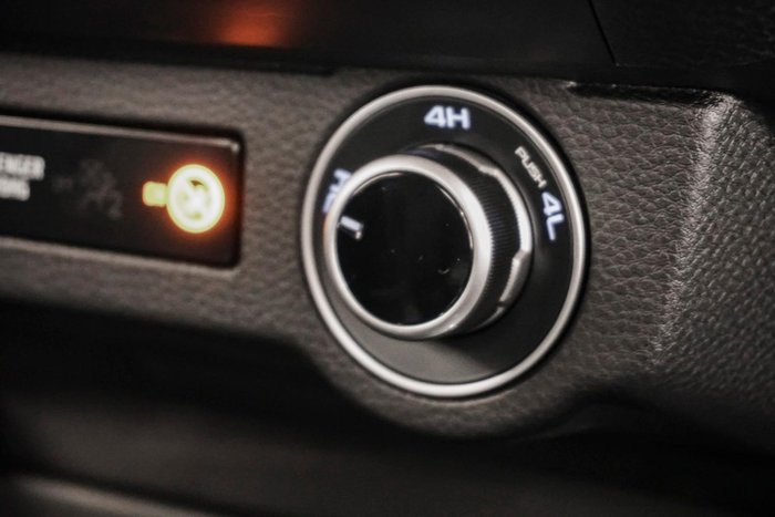 2025 Isuzu D-MAX LS-U