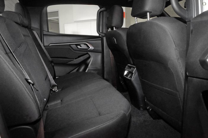 2025 Isuzu D-MAX LS-U