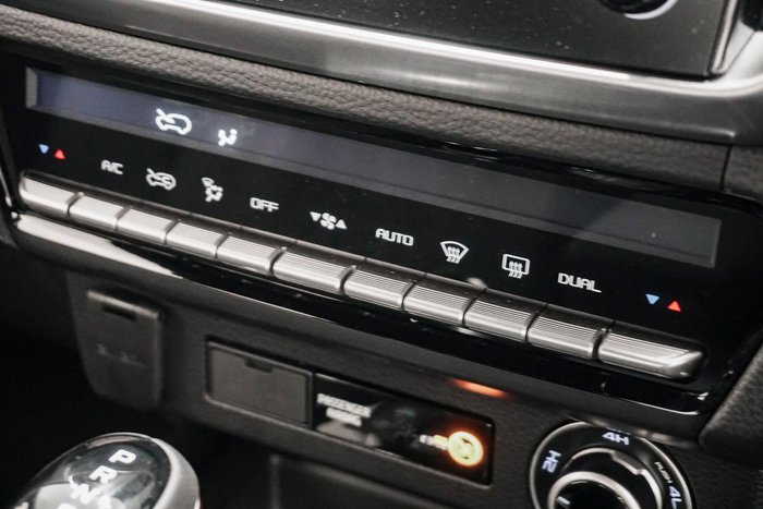 2025 Isuzu D-MAX LS-U