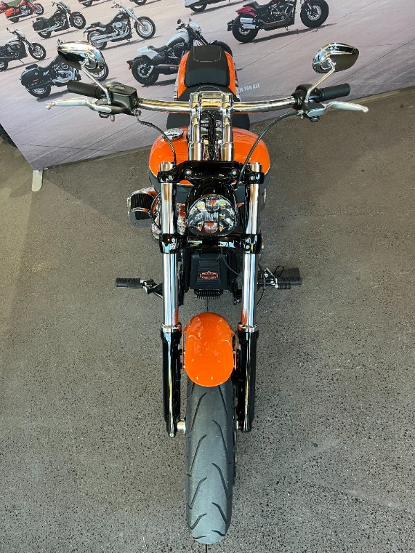 2023 Harley-davidson FXBR BREAKOUT (117) BAJA ORANGE