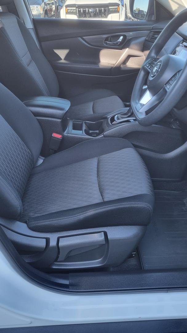 2019 Nissan X-TRAIL ST