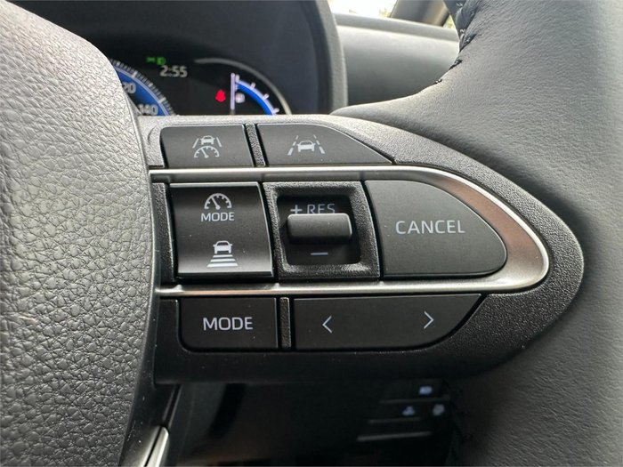 2025 Toyota Noah Hybrid X