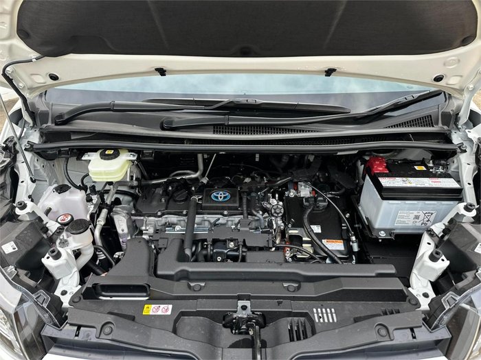 2025 Toyota Noah Hybrid X