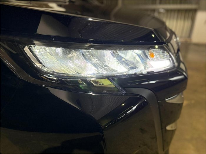 2025 Toyota Noah Hybrid X