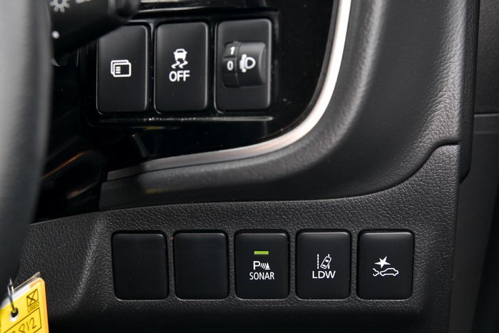 2021 Mitsubishi Outlander ES