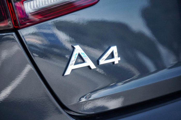 2019 Audi A4 40 TFSI S line