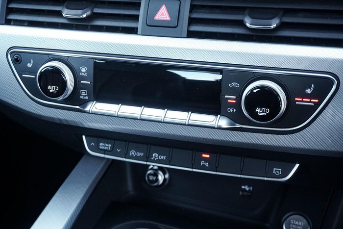 2019 Audi A4 40 TFSI S line