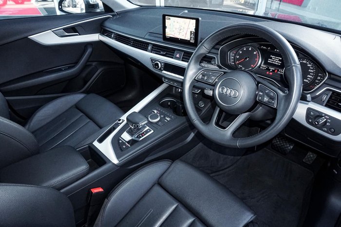 2019 Audi A4 40 TFSI S line