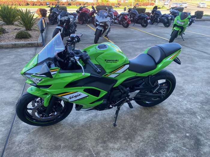 2025 Kawasaki NINJA 650L Green
