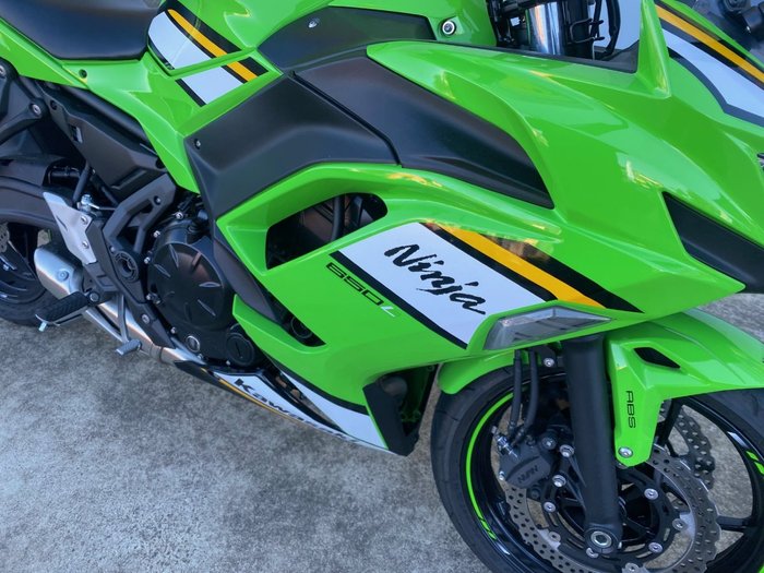 2025 Kawasaki NINJA 650L Green