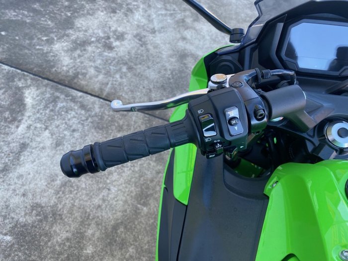 2025 Kawasaki NINJA 650L Green