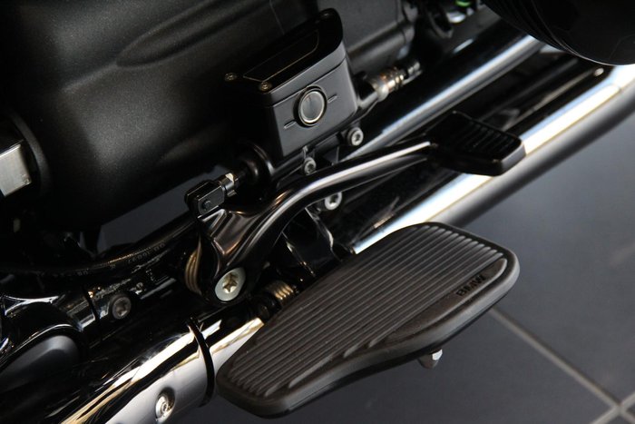 2025 BMW R 18 Blacked Out R 18 Grey