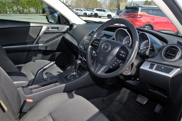 2013 Mazda 3 Neo BL Series 2 MY13 Crystal White Pearl