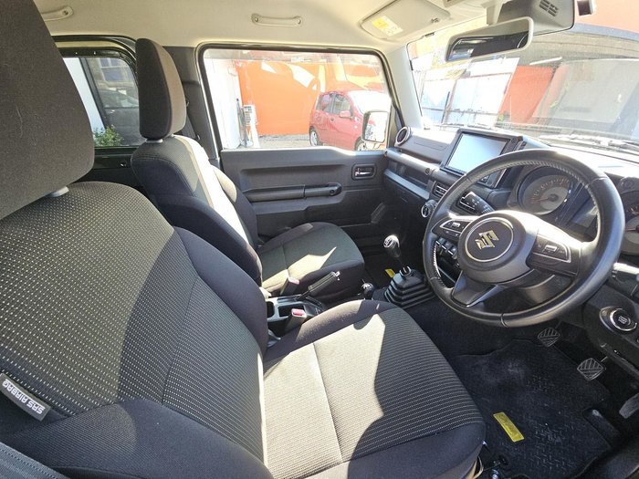 2020 Suzuki Jimny XC JB64W Green