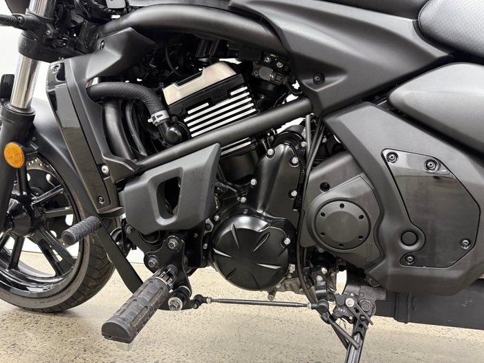 2022 Kawasaki VULCAN S Black
