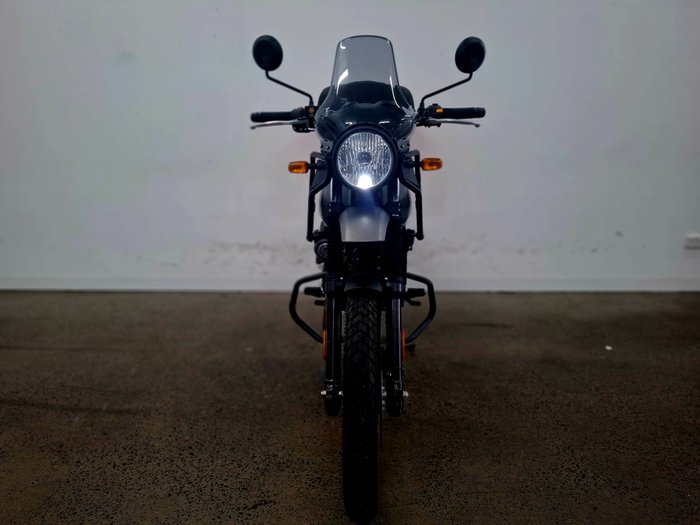 2022 Royal Enfield HIMALAYAN BASE E5 GRAVEL GREY