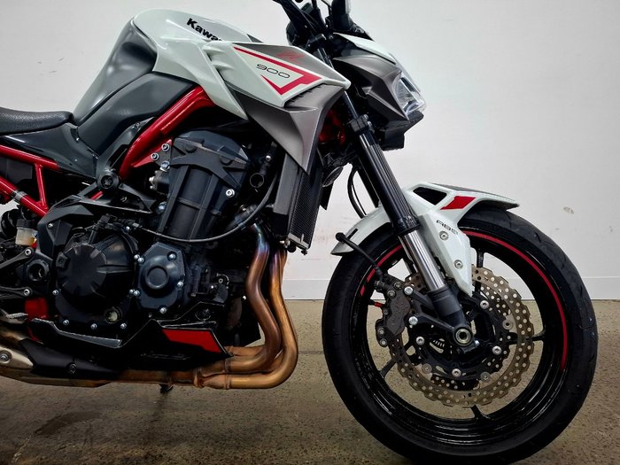 2021 Kawasaki 2021 Kawasaki 900CC Z900 SUPERNAKED (ZR900) SPORTS Silver