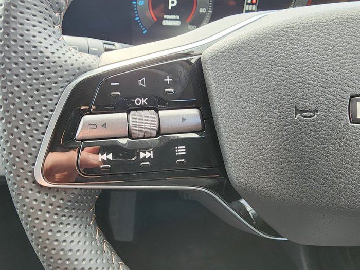 2025 Nissan ARIYA EVOLVE