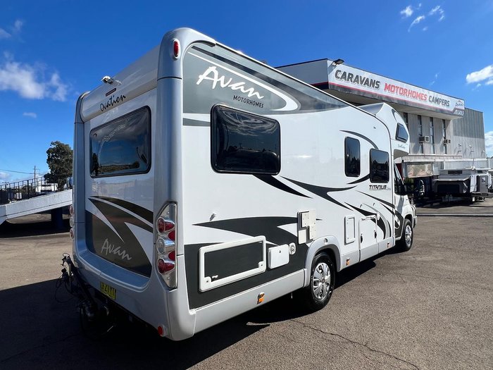 2019 Avan Ovation