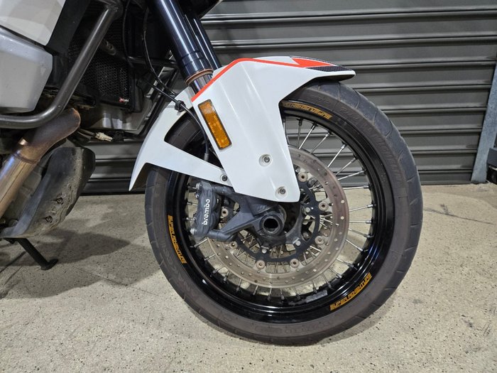 2016 KTM 1290 SUPER ADVENTURE WHITE
