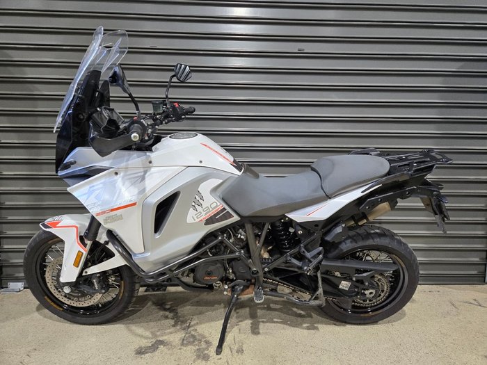 2016 KTM 1290 SUPER ADVENTURE WHITE