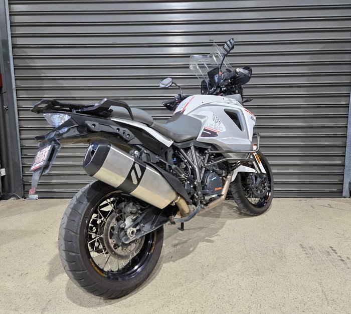 2016 KTM 1290 SUPER ADVENTURE WHITE