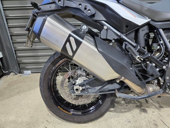 2016 KTM 1290 SUPER ADVENTURE WHITE