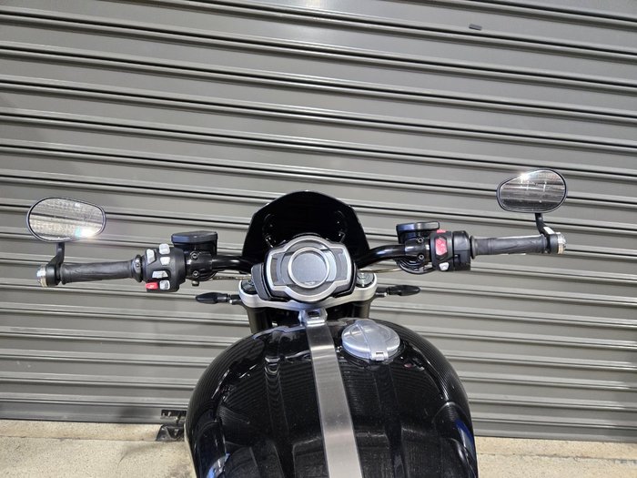 2021 Triumph ROCKET 3 R BLACK