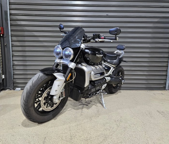 2021 Triumph ROCKET 3 R BLACK