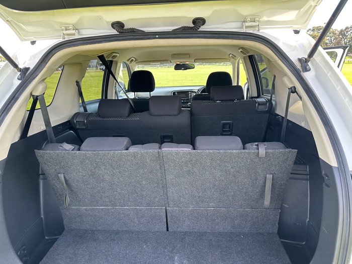 2016 Mitsubishi Outlander XLS ZK MY16 4X4 On Demand White