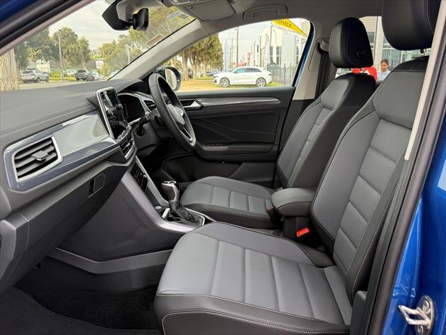 2025 Volkswagen T-ROC STYLE