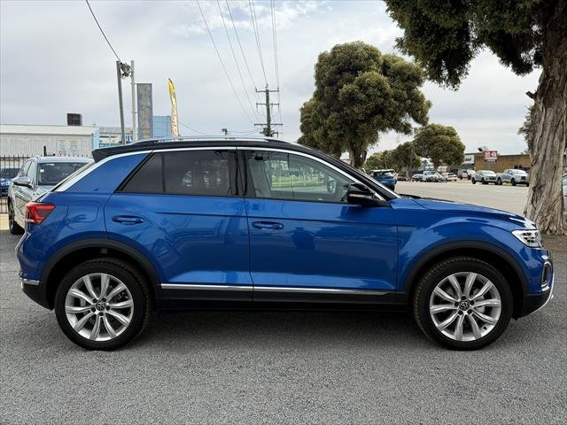 2025 Volkswagen T-ROC STYLE