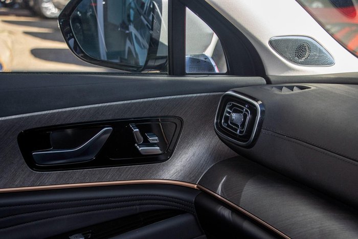 2025 Jaecoo J8 Track