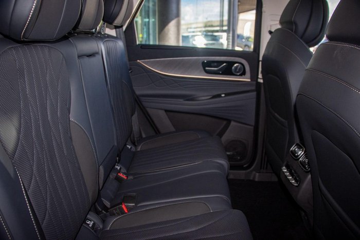 2025 Jaecoo J8 Track