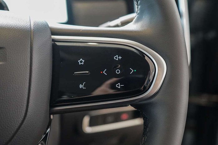 2025 Jaecoo J7 Track