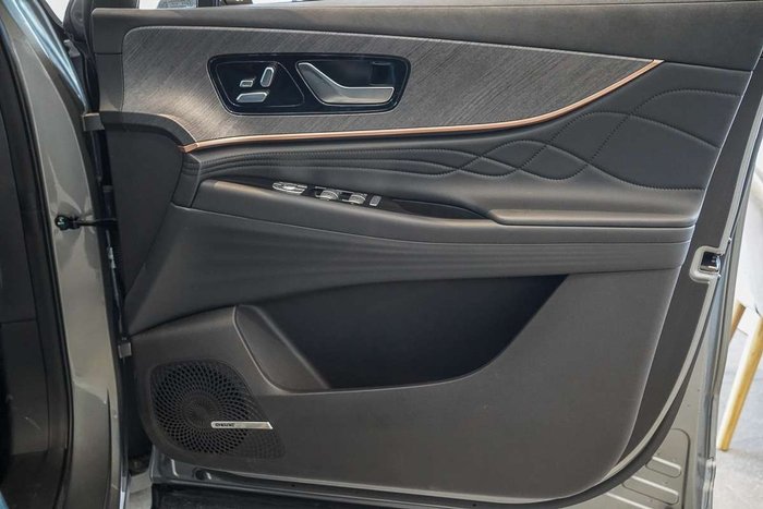 2025 Jaecoo J8 Track