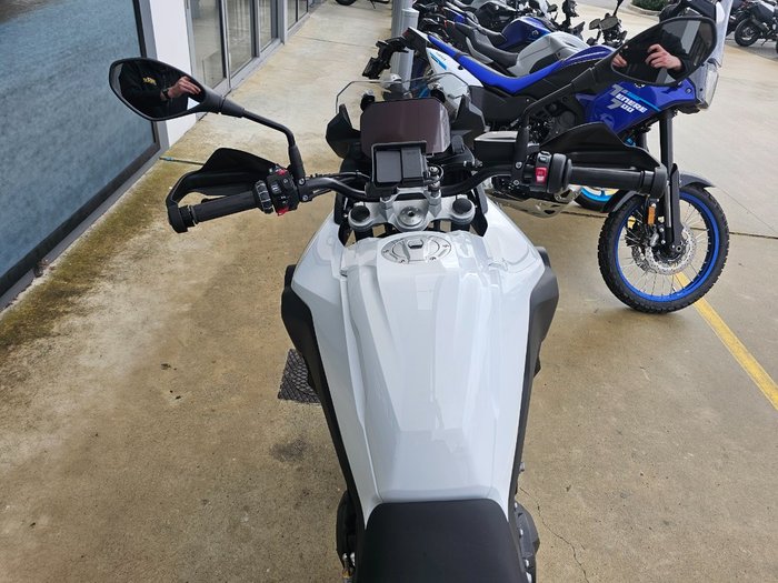 2025 BMW Motorrad F 800 GS White