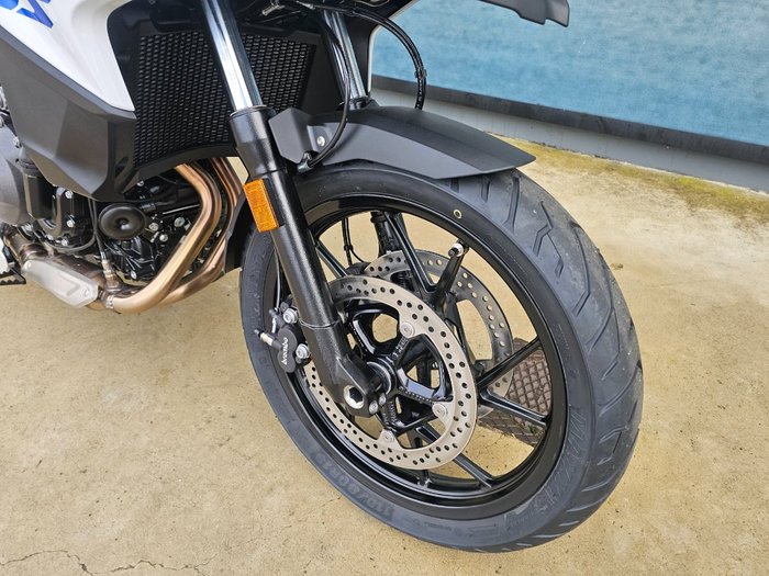2025 BMW Motorrad F 800 GS White