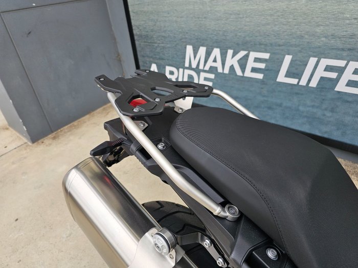 2025 BMW Motorrad F 800 GS White