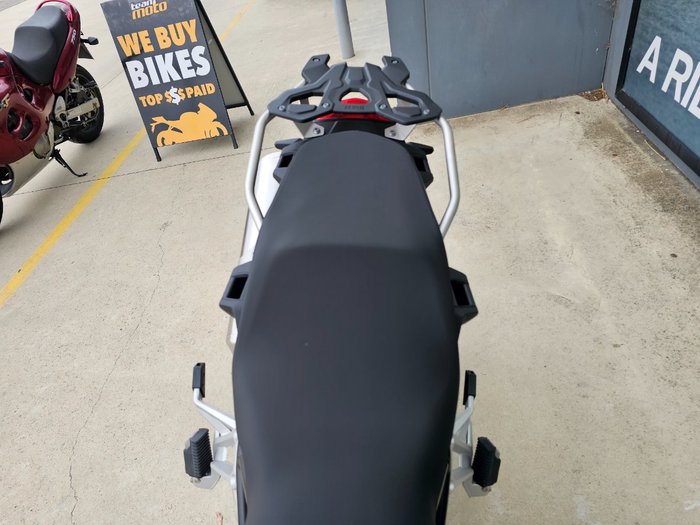 2025 BMW Motorrad F 800 GS White