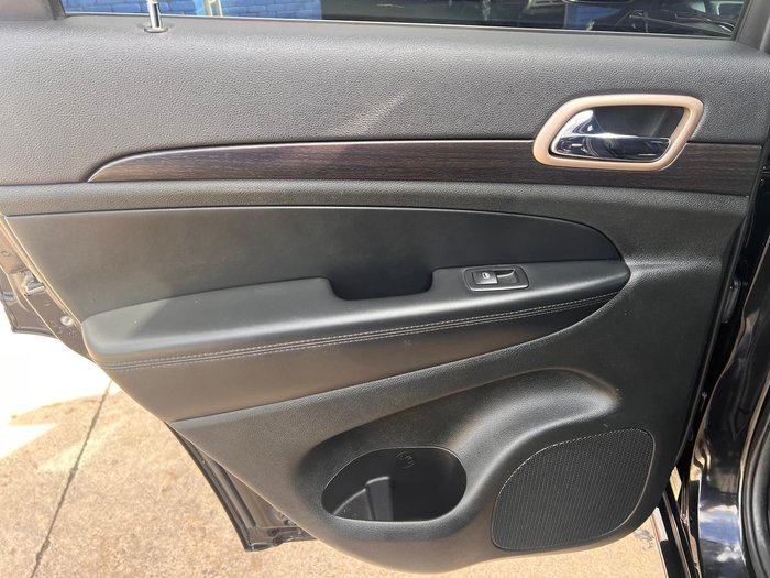 2014 Jeep Grand Cherokee Blackhawk WK MY14 4X4 Dual Range Brilliant Black
