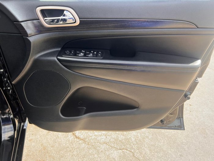 2014 Jeep Grand Cherokee Blackhawk WK MY14 4X4 Dual Range Brilliant Black