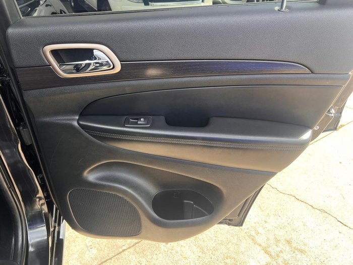 2014 Jeep Grand Cherokee Blackhawk WK MY14 4X4 Dual Range Brilliant Black