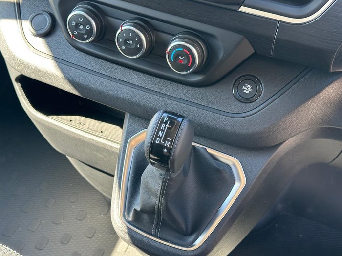 2024 Renault Trafic Premium