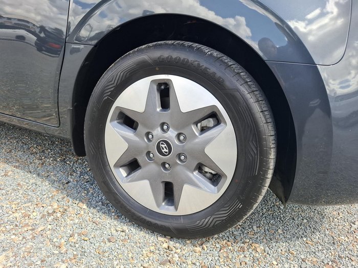 2022 Hyundai STARIA Highlander