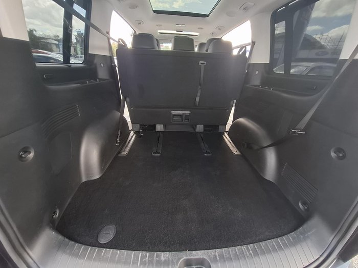 2022 Hyundai STARIA Highlander