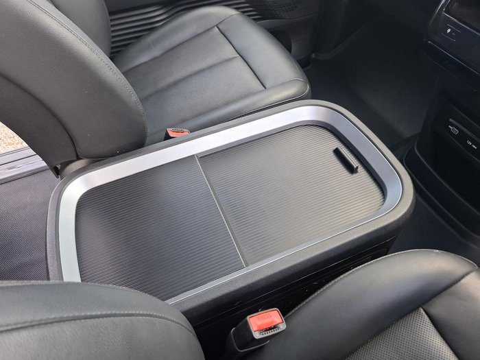 2022 Hyundai STARIA Highlander