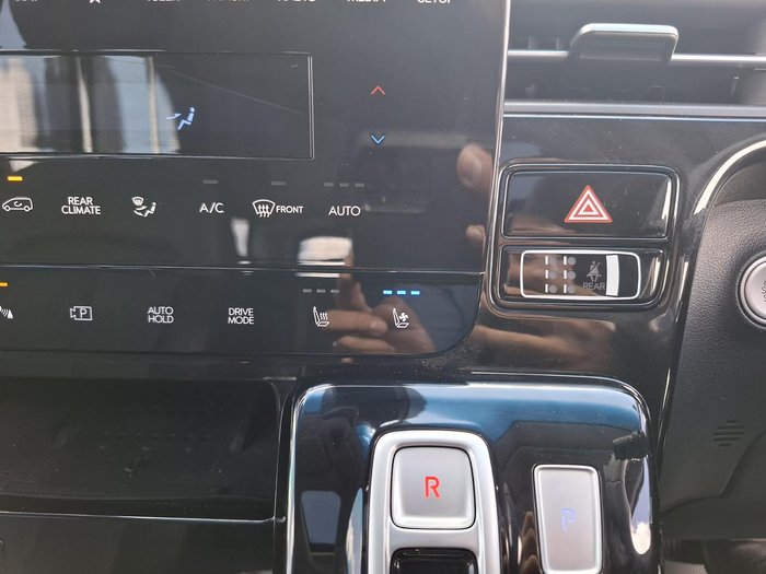 2022 Hyundai STARIA Highlander